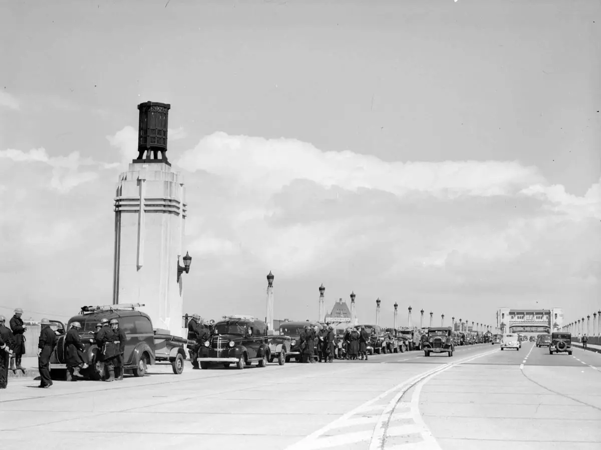 Burrard Bridge Vancouver: Known & Unknown Secrets