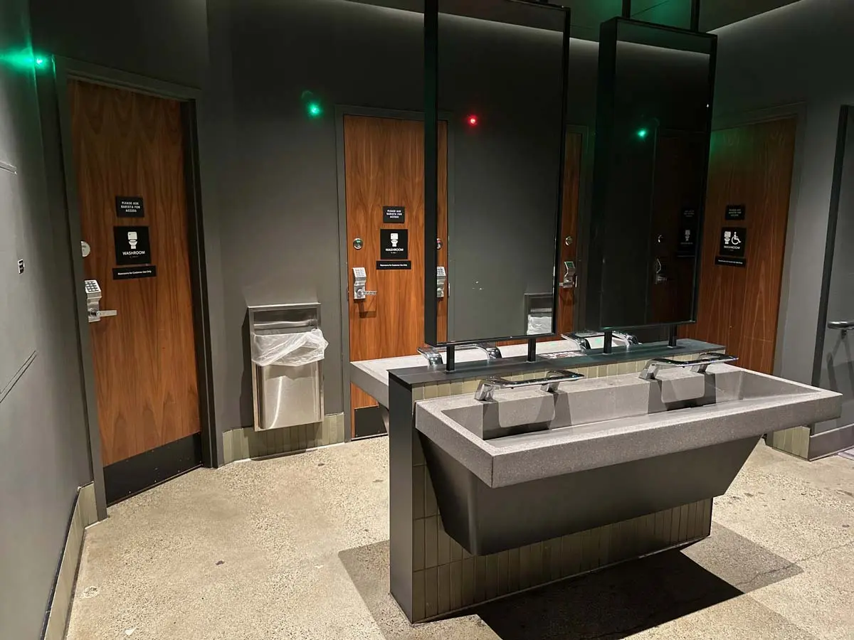 Pender Starbucks Reserve Bar Downtown Vancouver
