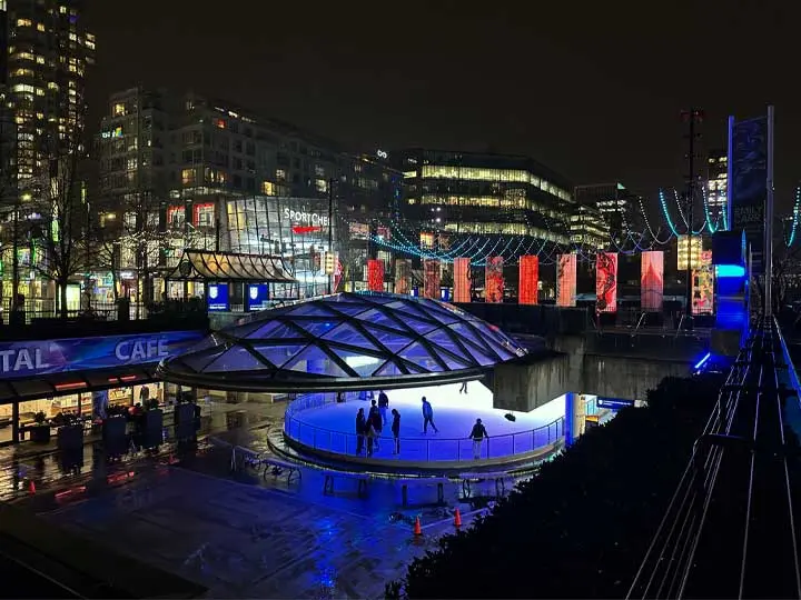 Robson Square Vancouver (Salsa Dance, Skating, & More)