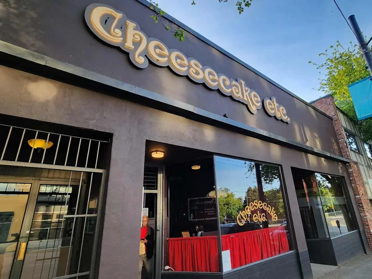 Cheesecake etc: Cozy Desserts & Jazz on Granville