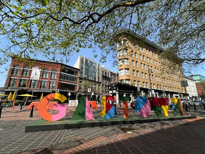 Gastown Vancouver (Everything You Need to Know) + Pics