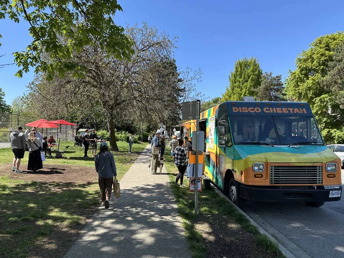 Mount Pleasant Farmers Market (May to Oct, Sun:10am to 2pm)