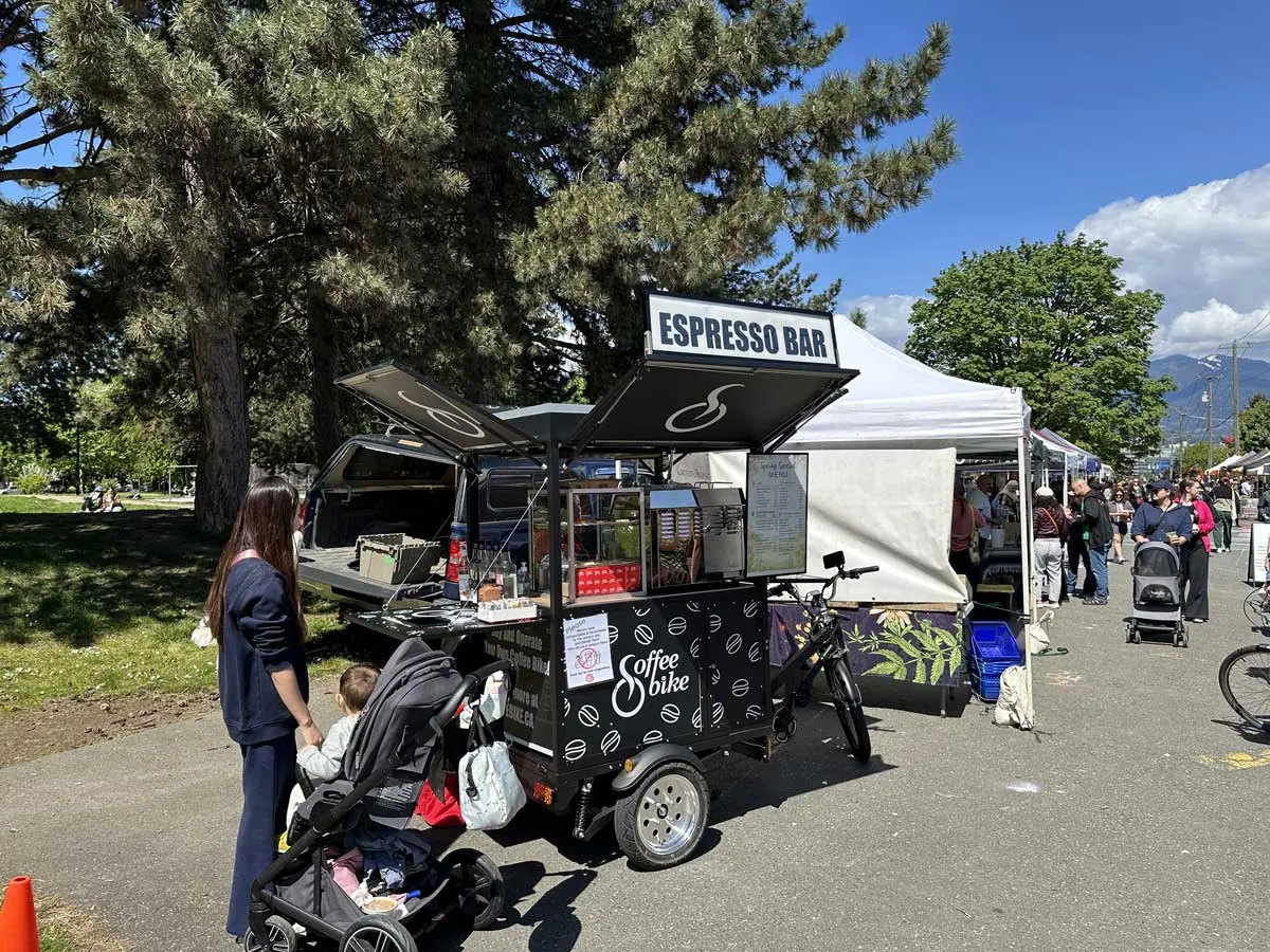 Mount Pleasant Farmers Market (May to Oct, Sun:10am to 2pm)