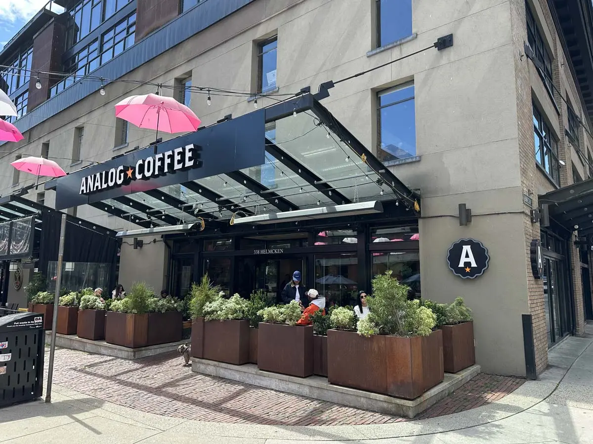 Analog Coffee Yaletown - A Lively Café in Yaletown