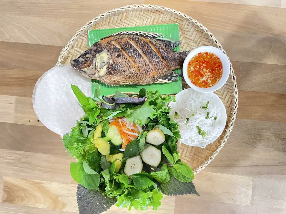La Maison Da Nang Vietnamese Restaurant - 5195 Victoria Dr