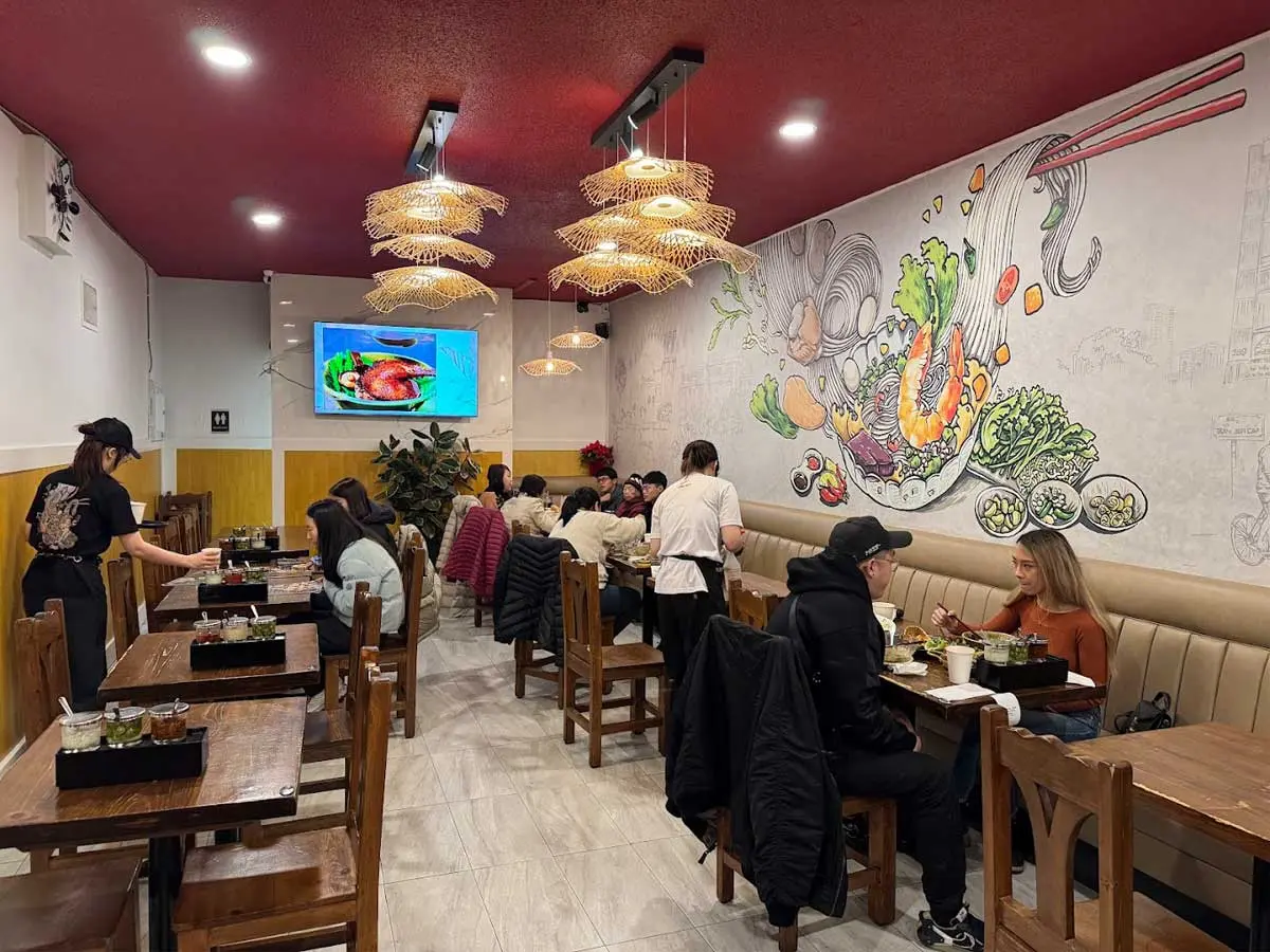 Hủ Tiếu Hồng Phát (Hồng Phát Vancouver)